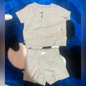 🛸 CARTERS BOY SET 🛸